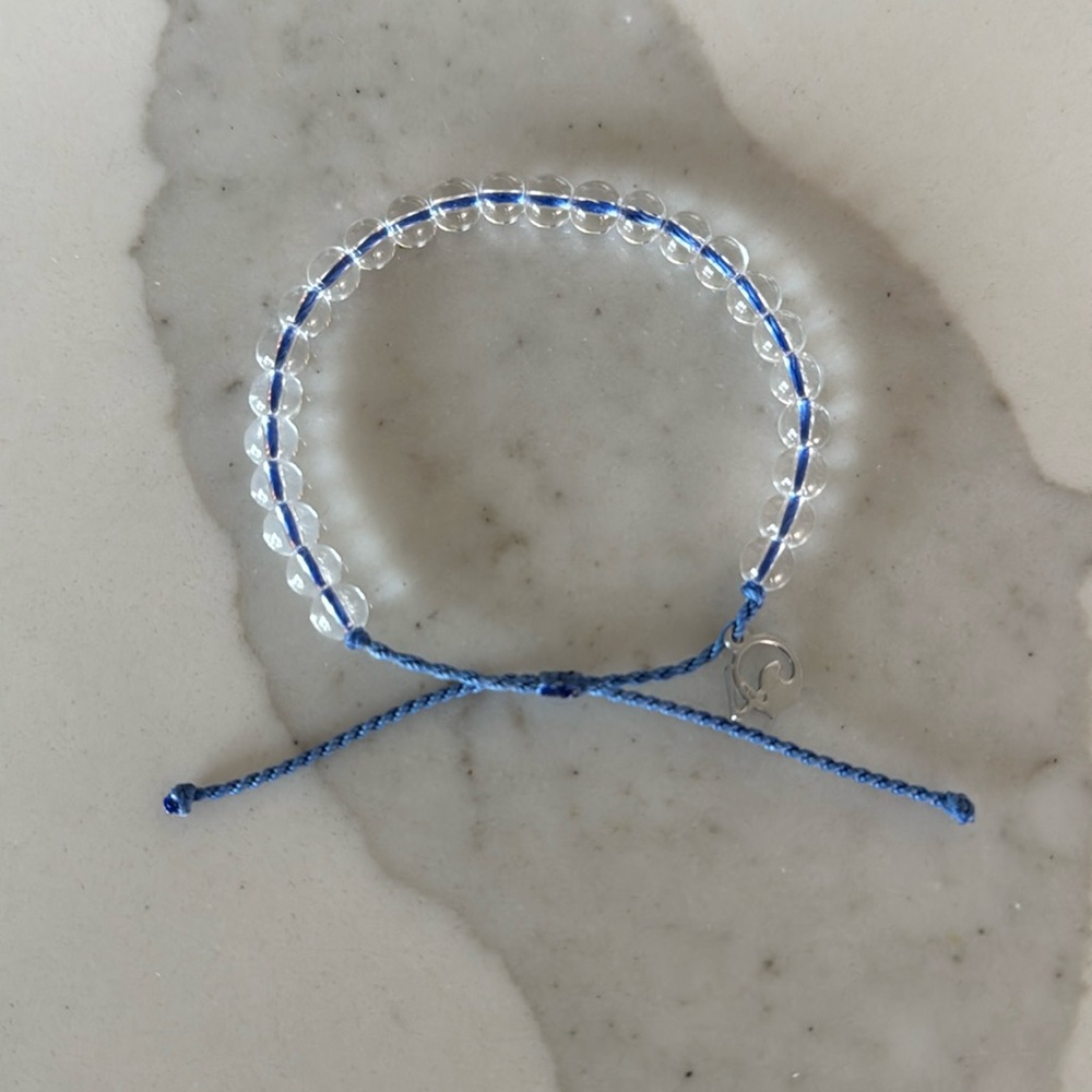 4ocean Signature Bracelet - Blue and Clear Beaded Bracelet